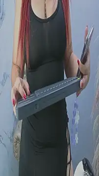 Missy 22  online show from March 28, 3:33 pm