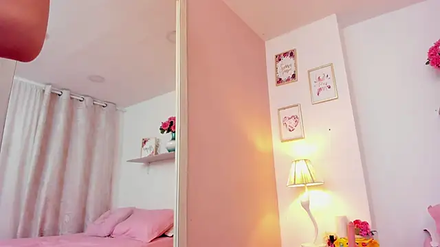 VictoriaGarret online show from March 6, 12:44 pm