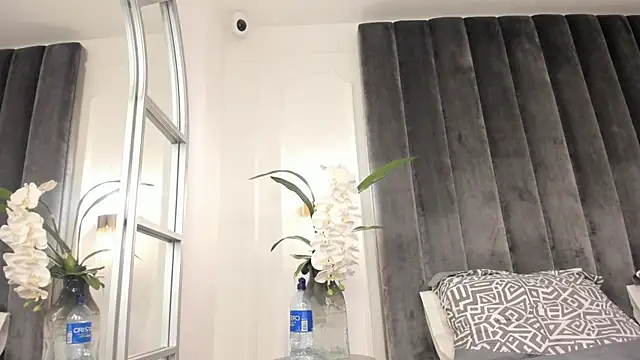 SaraLexxx online show from January 12, 9:20 pm