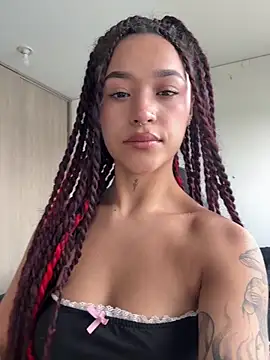 crystal dlun online show from March 8, 6:56 pm