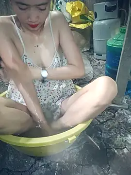 -Nicole-e online show from March 2, 5:30 am