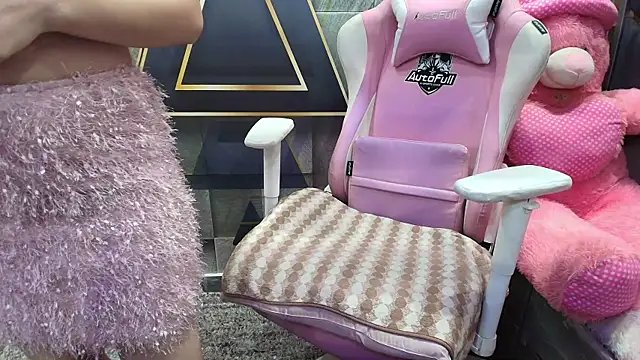 NymphoIsLive online show from March 30, 1:11 pm