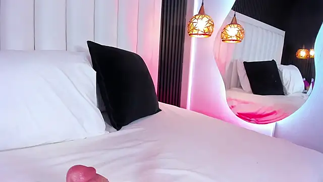 FireDollx online show from March 3, 4:29 am