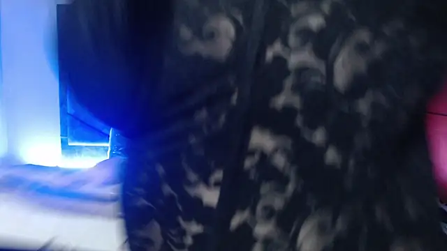 AliciaReby online show from January 8, 3:32 am