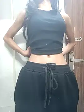 xoxoashi online show from February 4, 5:27 pm