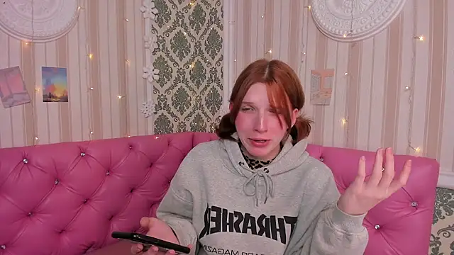 AlicexPrincess online show from January 15, 3:40 pm