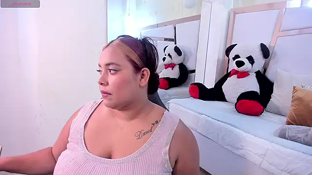 tatikanyx online show from March 4, 12:23 pm