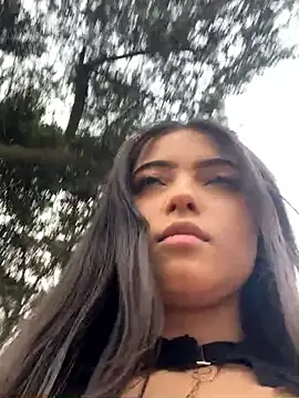 kylie boo online show from January 15, 10:05 pm