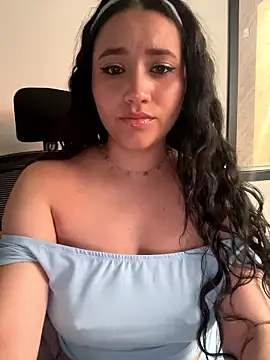 Veronica Wins  online show from January 18, 7:54 pm