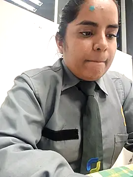 Isabel 3 online show from February 18, 1:59 am