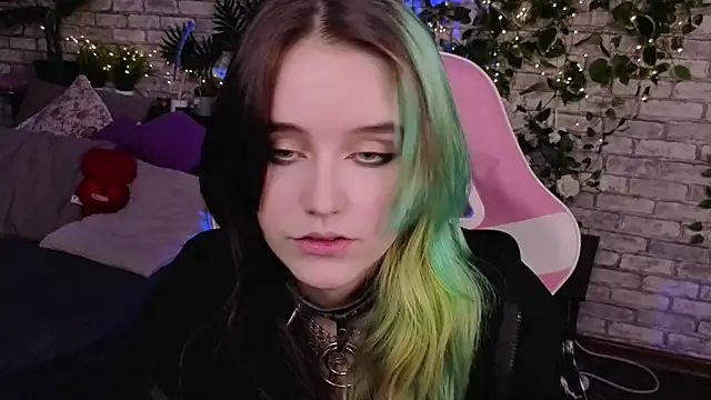 RubyMyst online show from February 28, 9:14 pm