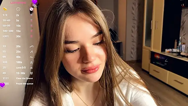 LubaSeirers online show from March 21, 3:28 pm