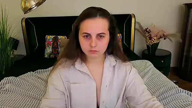 MikaFoxy online show from May 2, 5:55 am