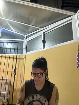 onfire-azulita online show from April 14, 12:43 am