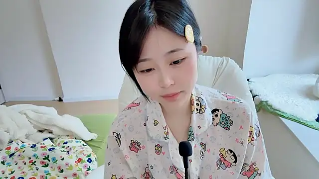 Onefiona online show from March 25, 7:00 am