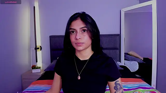 lilith petit  online show from March 2, 1:18 pm