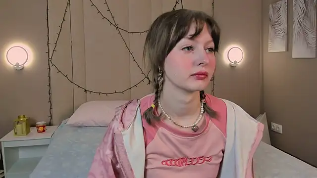 AdeleSilvy online show from June 21, 1:31 am