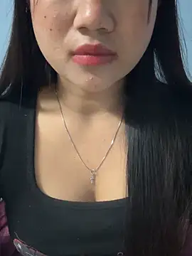 Rubydesire online show from February 5, 6:00 pm