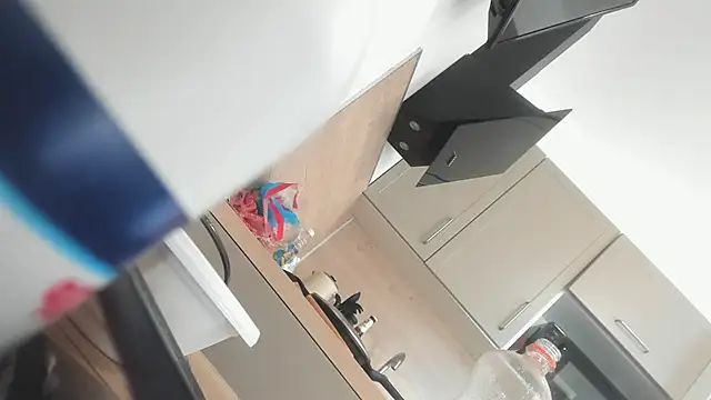 Hippy  online show from March 15, 10:06 am