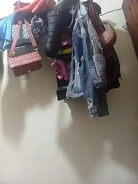 PatriciaVen online show from March 27, 5:31 am