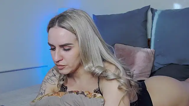  KSmith  online show from January 16, 7:04 am