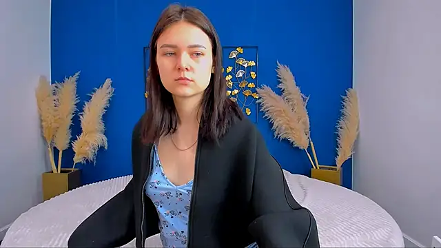 GLORIA VAMP online show from January 14, 10:31 am