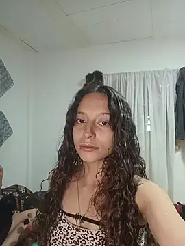AlexxaAndRileyy online show from June 3, 8:14 pm