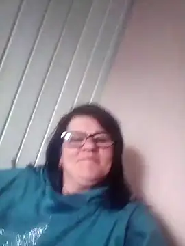 NysiOlsen online show from April 9, 12:21 pm