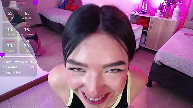 Madyson Hill online show from February 17, 5:12 pm