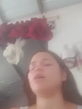 AdharaCusan online show from February 9, 7:05 pm