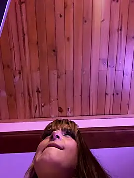 ivy-777 online show from April 3, 1:03 am