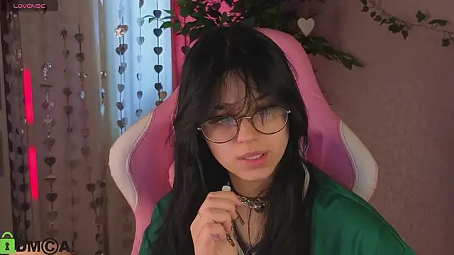 Leslie Wholsh online show from March 9, 9:12 am