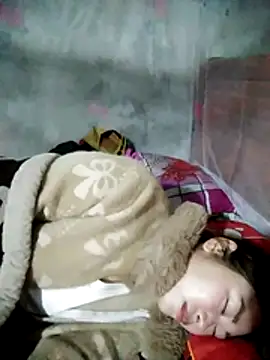 out-lustt online show from March 12, 12:52 pm