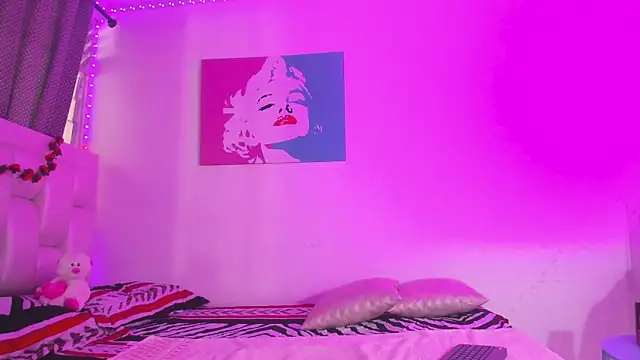 dirty sexx  online show from March 31, 8:31 pm