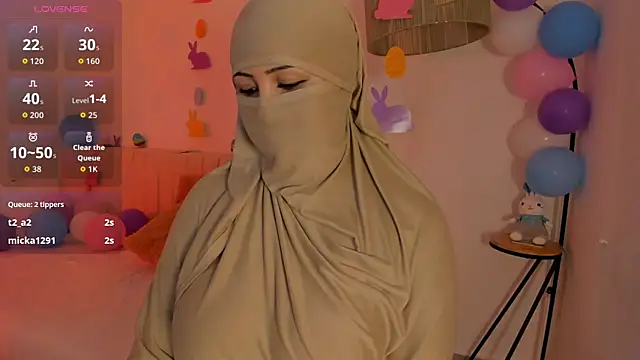  Amirah online show from April 6, 7:26 pm