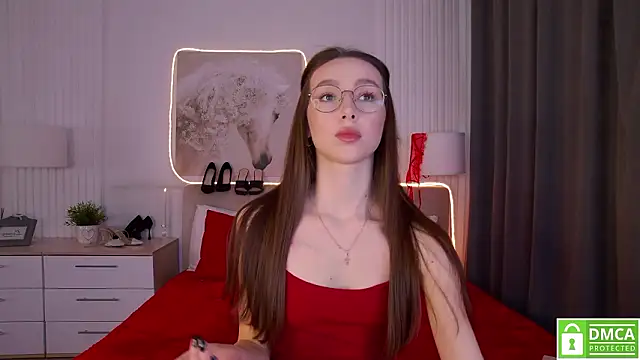 Emily Simon online show from February 5, 5:32 am