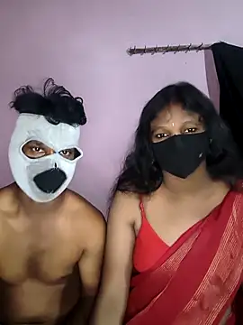 hotcopuleandsweet online show from April 21, 5:25 am