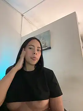 CarolinaRaven online show from March 23, 2:29 am