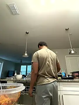 lay3584 online show from January 15, 8:15 pm