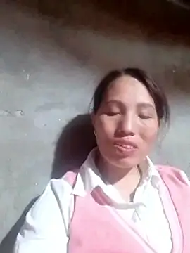 Gummiesu online show from February 15, 12:26 pm