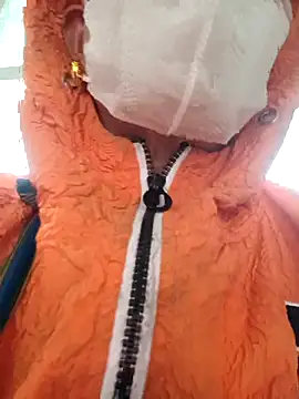 LoveShae 01 online show from February 12, 4:47 am