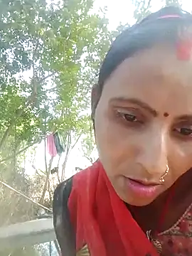Juli rathore online show from May 31, 11:05 am