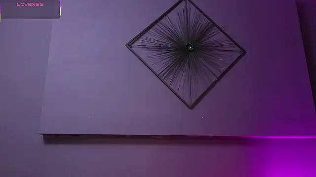 Rosse Baker  online show from April 25, 12:52 pm