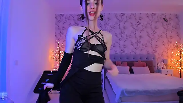 Hot Molly5 online show from April 2, 1:52 pm