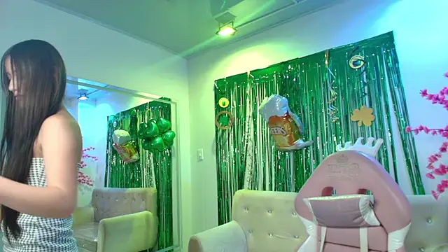 Zoe swan online show from March 21, 11:15 am