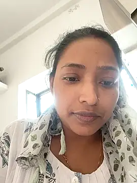 Hot-Tinaa online show from January 17, 7:27 am