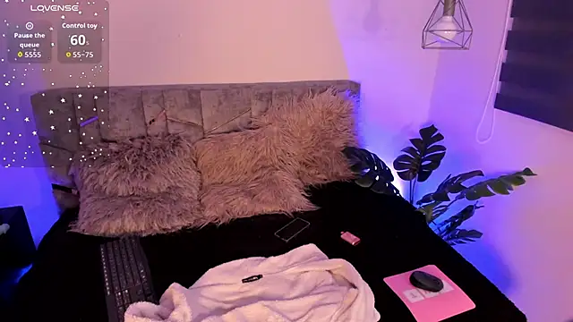 im sabrina cute online show from March 21, 3:22 am