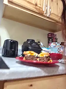 Ashlovescannabis online show from April 14, 2:39 pm