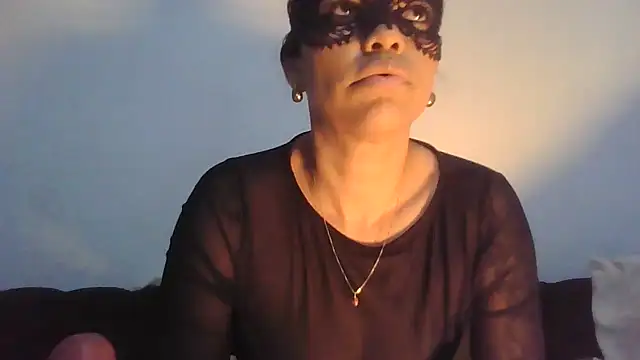 Dolcezzastella online show from February 18, 8:46 am