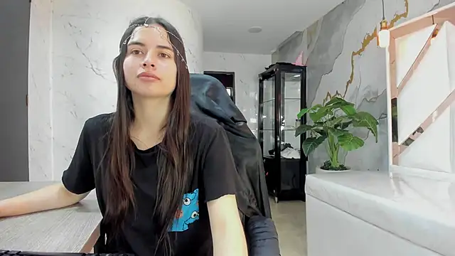 Qetsyah tf online show from April 2, 2:47 pm